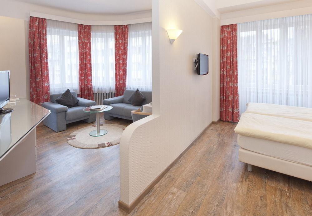 City Hotel Люксембург Екстериор снимка