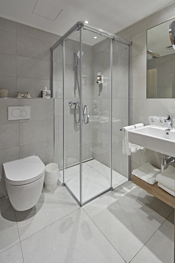 City Hotel Люксембург Екстериор снимка