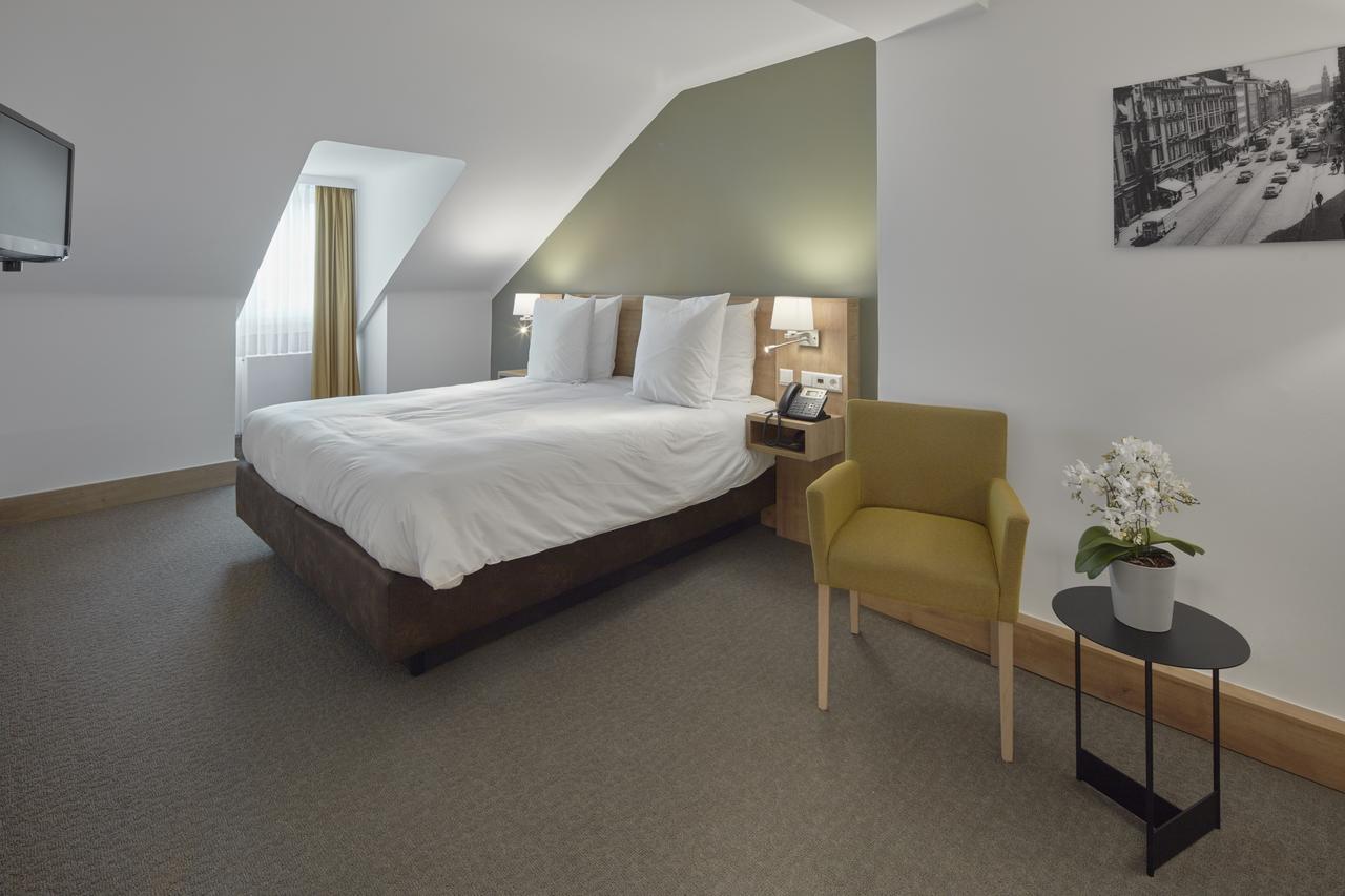 City Hotel Люксембург Екстериор снимка