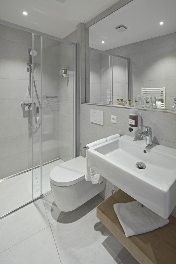City Hotel Люксембург Екстериор снимка
